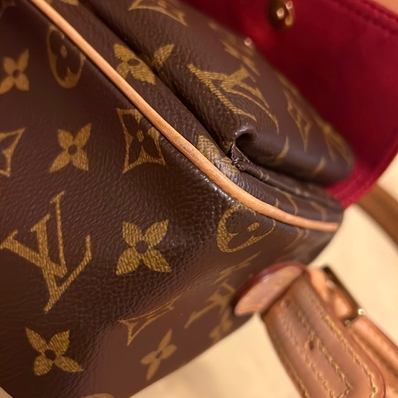 LOUIS VUITTON Monogram Viva Cite MM M51164 Shoulder Bag One - Picture 12 of 17